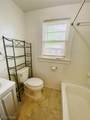 400 Cloverdale Avenue - Photo 13
