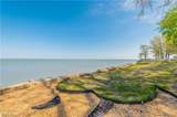 3842 Edgewater Drive - Photo 44