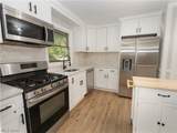 25524 Chatworth - Photo 11