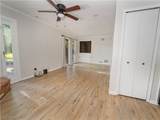 25524 Chatworth - Photo 14