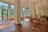 1 Bratenahl Place - Photo 17
