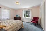 2382 Riverside Drive - Photo 18