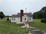 1564 Niles Cortland Road - Photo 1