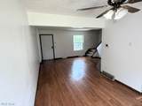 533 Valley Drive - Photo 2