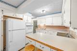 2253 Hi Vue Drive - Photo 10