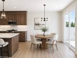 448 Bordeaux Boulevard - Photo 8