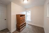 817 Halter Court - Photo 13