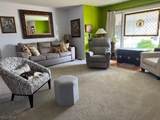 902 Highland Boulevard - Photo 8