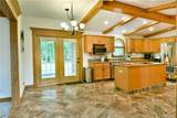 2412 East Pointe Drive - Photo 10