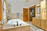 2412 East Pointe Drive - Photo 41
