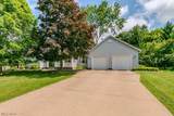104 Charter Drive - Photo 3