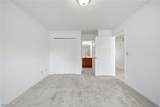 952 Oakbrook Drive - Photo 16