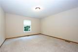 242 Woodbury Circle - Photo 11