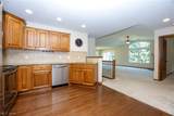 242 Woodbury Circle - Photo 7