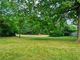 2203 Lee Boulevard - Photo 32