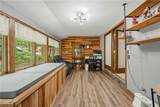 2402 Woodlawn Drive - Photo 18