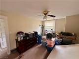 466 Watson Street - Photo 15