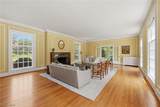 9913 Lake Shore Boulevard - Photo 10