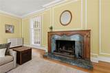 9913 Lake Shore Boulevard - Photo 11