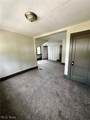 882 Redfern Avenue - Photo 13