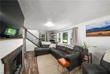 592 Braceville Robinson Road - Photo 6