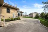 2240 Sunrise Oval - Photo 41