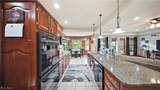 198 Saint Andrews Boulevard - Photo 10