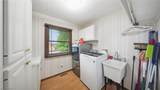 198 Saint Andrews Boulevard - Photo 16