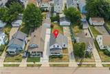 1339 Park Row - Photo 3