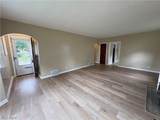 1195 Lindsay Avenue - Photo 8