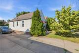 2915 Tampa Avenue - Photo 3