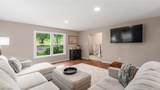 10525 Twin Oaks Drive - Photo 3