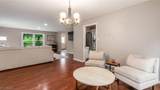 10525 Twin Oaks Drive - Photo 5