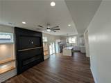 2900 York Avenue - Photo 9