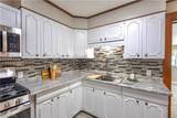 1510 Seneca Street - Photo 12