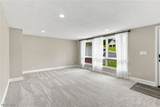 935 Blossom Lane - Photo 2