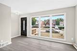 16313 Elberta Avenue - Photo 2