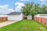 8120 Pelham Drive - Photo 39
