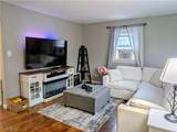 2513 Clement Way - Photo 4