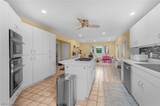 21126 Fairmount Boulevard - Photo 21