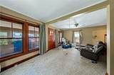 1815 Daniels Avenue - Photo 5