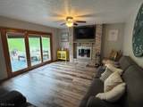 1621 Lakewood Circle - Photo 6