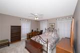 1035 Stratford Place - Photo 34