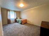 360 Trump Avenue - Photo 14