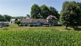 10557 Soehnlen Road - Photo 4
