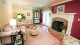 8154 Glenwood Avenue - Photo 7