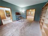 11065 Dunsby Avenue - Photo 5