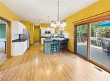 11065 Dunsby Avenue - Photo 9