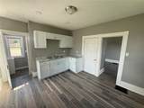 327 Locust Street - Photo 4