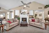 11211 Cinnamon Boulevard - Photo 2